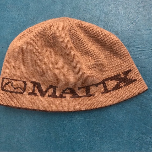Reversible Matix beanie OSFM - Picture 3 of 3